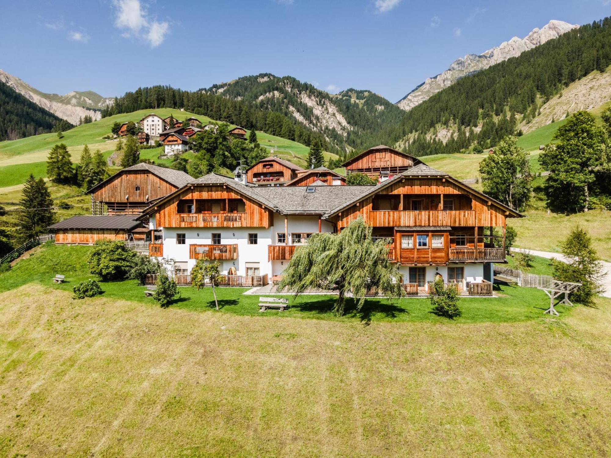 Hotel Pension Odles San Martino in Badia Exteriér fotografie