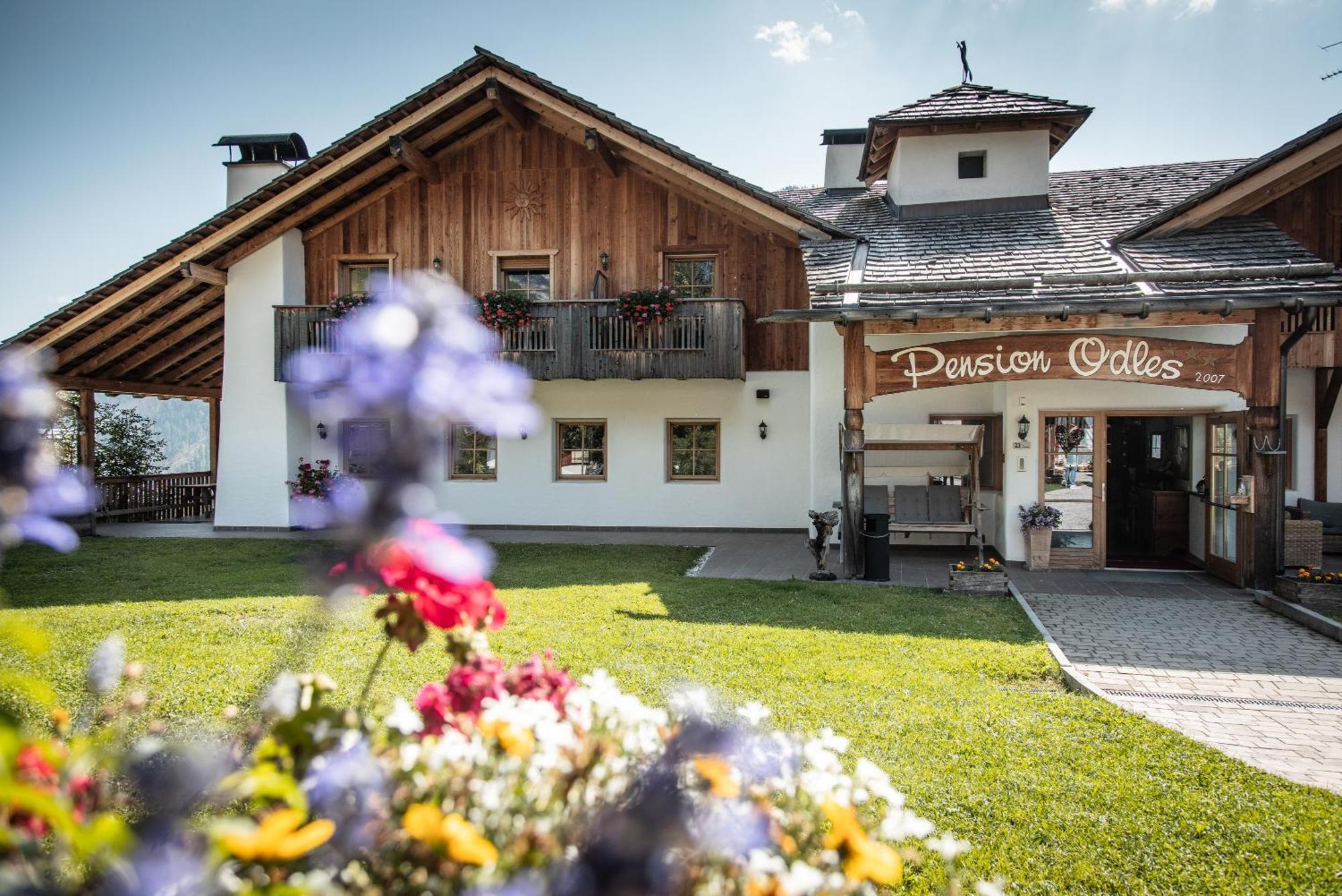 Hotel Pension Odles San Martino in Badia Exteriér fotografie