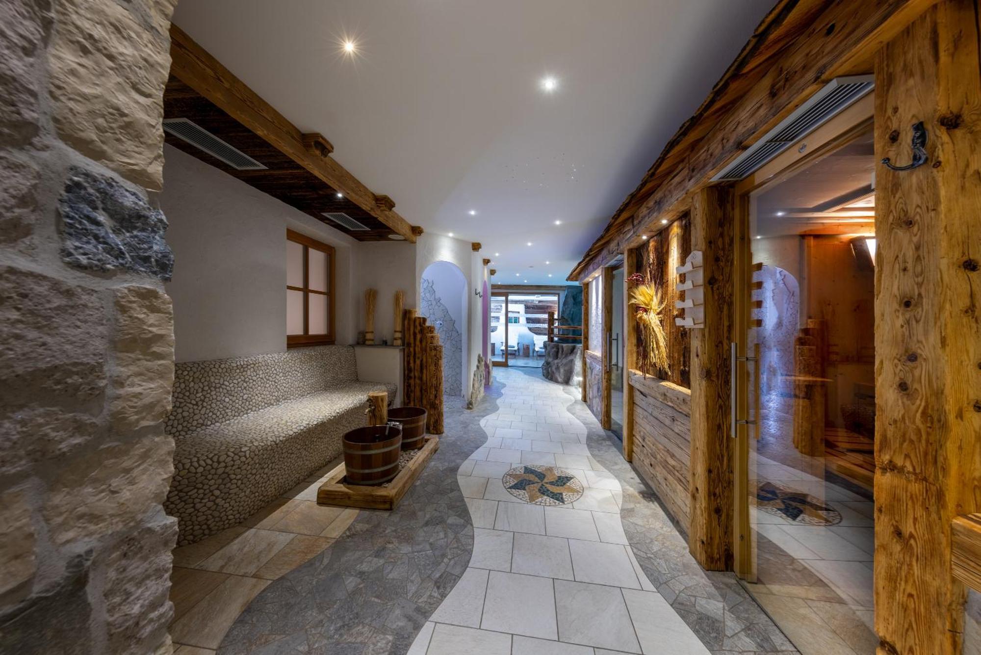 Hotel Pension Odles San Martino in Badia Exteriér fotografie